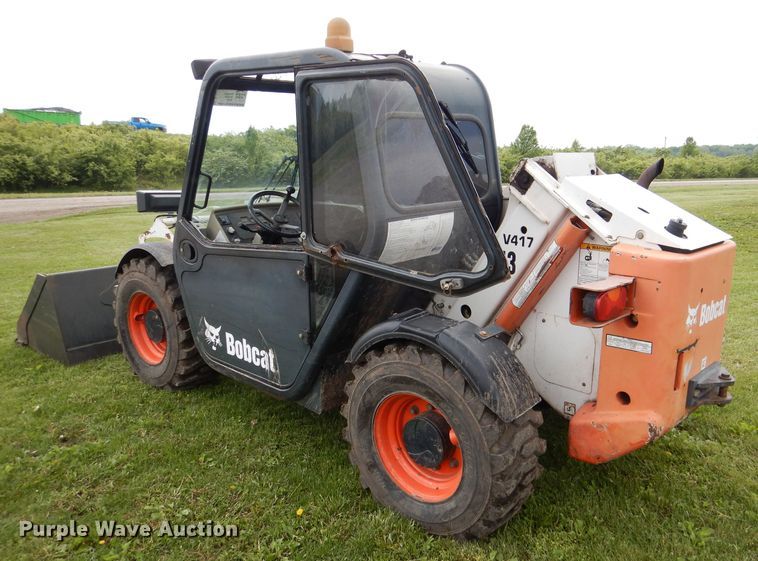 image for item DL8117 2009 Bobcat V417  telehandler