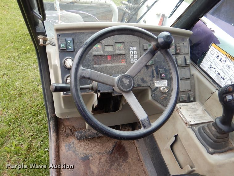 image for item DL8117 2009 Bobcat V417  telehandler