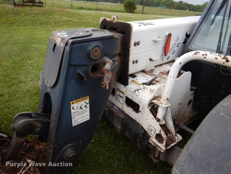 image for item DL8117 2009 Bobcat V417  telehandler