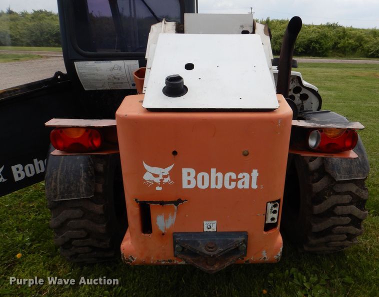 image for item DL8117 2009 Bobcat V417  telehandler