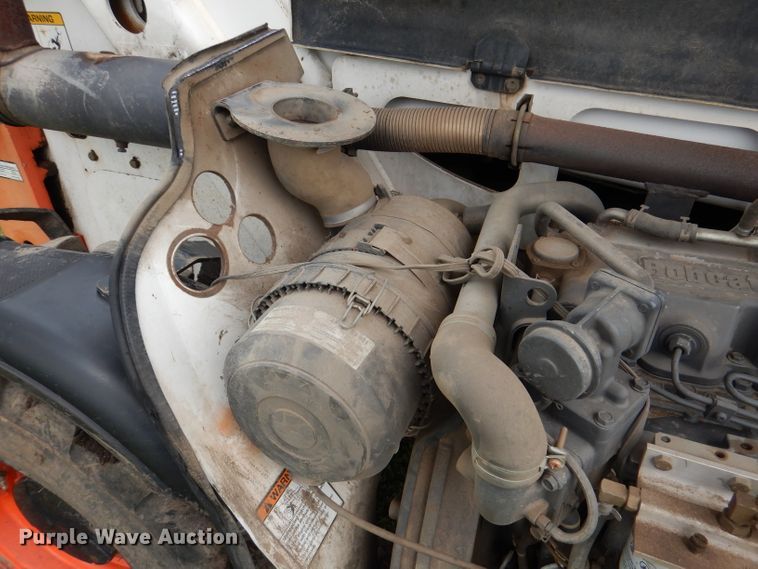 image for item DL8117 2009 Bobcat V417  telehandler