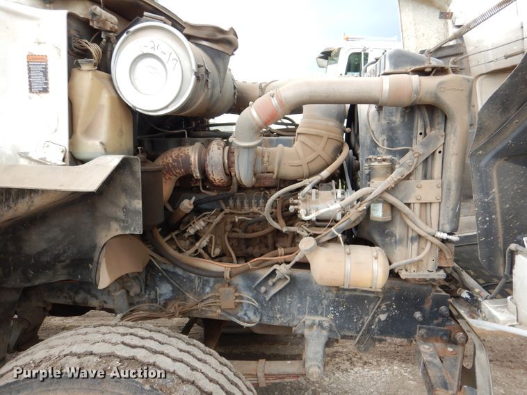 image for item DL8118 1993 Mack CH613  dump truck