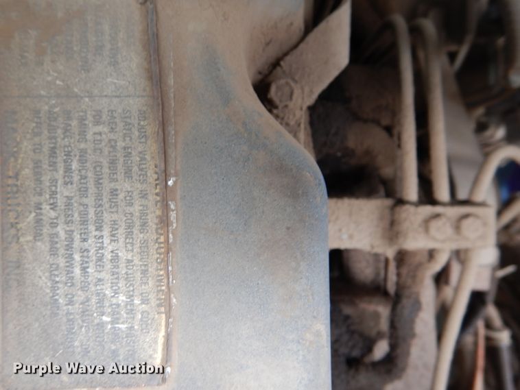 image for item DL8118 1993 Mack CH613  dump truck