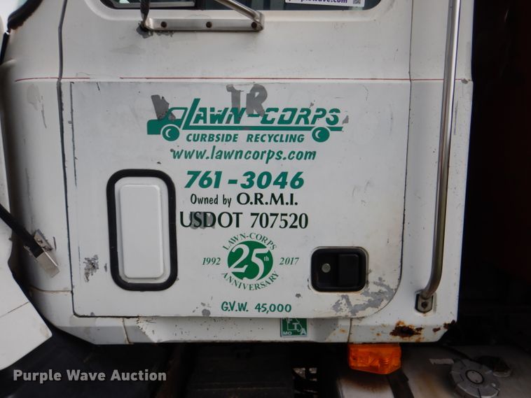 image for item DL8118 1993 Mack CH613  dump truck