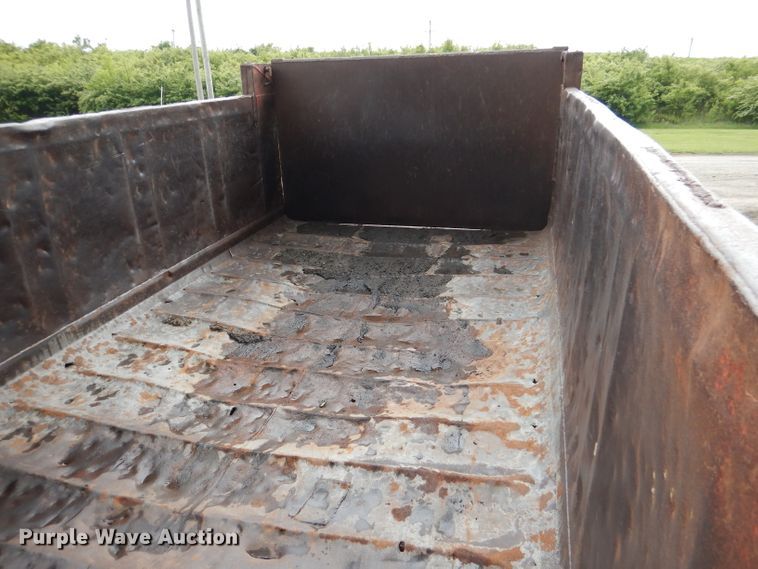 image for item DL8118 1993 Mack CH613  dump truck