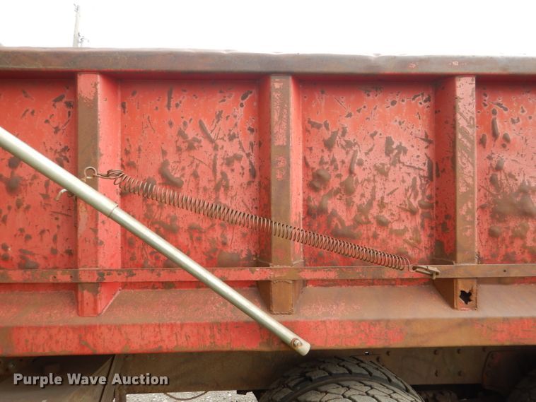 image for item DL8118 1993 Mack CH613  dump truck