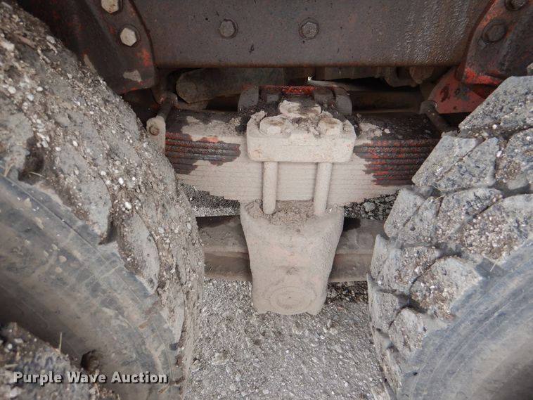 image for item DL8118 1993 Mack CH613  dump truck