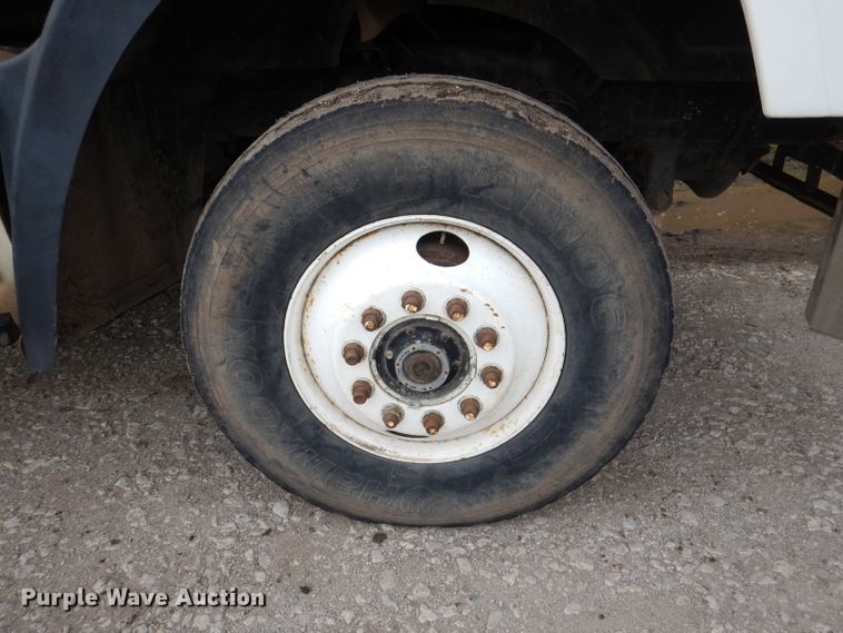 image for item DL8118 1993 Mack CH613  dump truck