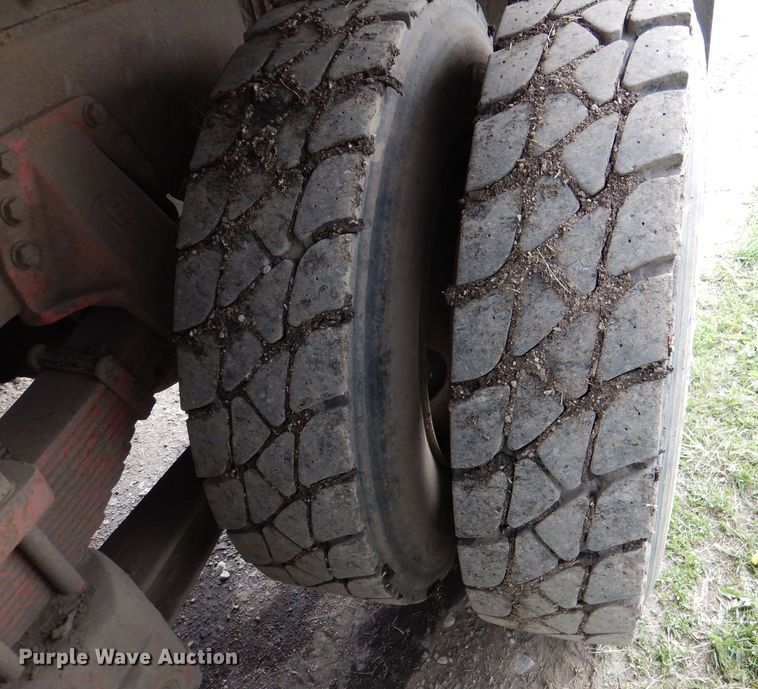 image for item DL8118 1993 Mack CH613  dump truck