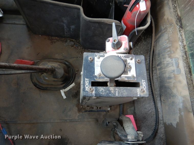 image for item DL8119 1996 International 9200  dump truck