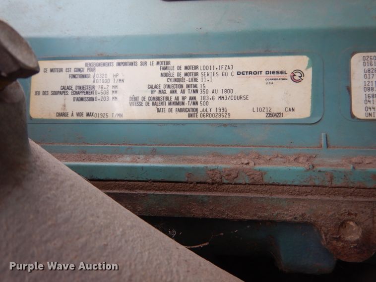 image for item DL8119 1996 International 9200  dump truck