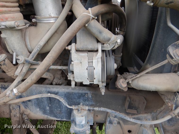 image for item DL8119 1996 International 9200  dump truck