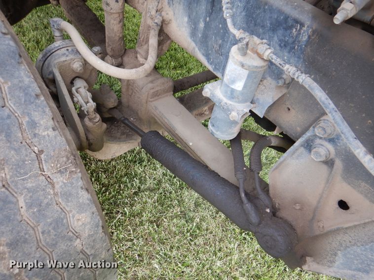 image for item DL8119 1996 International 9200  dump truck