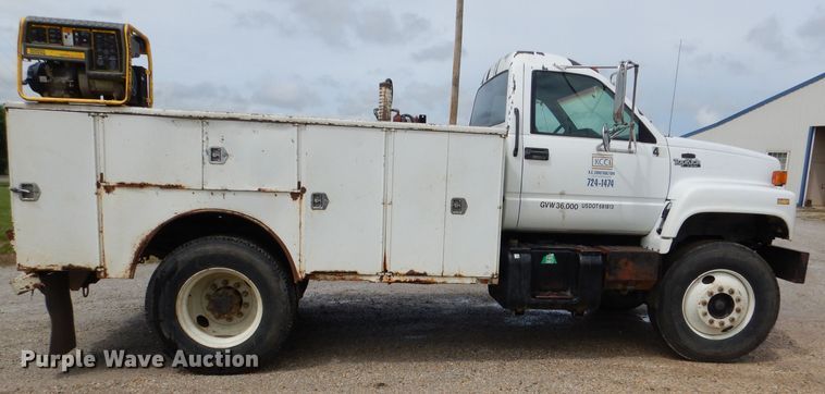 image for item DM0108 1996 GMC TopKick  utility / service truck