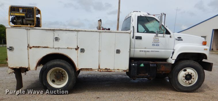 image for item DM0108 1996 GMC TopKick  utility / service truck