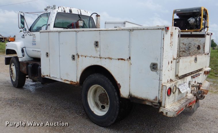 image for item DM0108 1996 GMC TopKick  utility / service truck