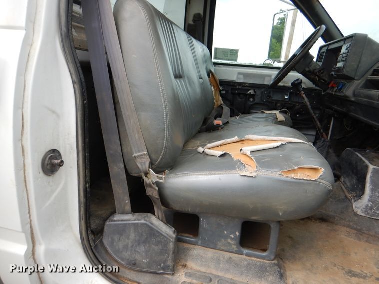 image for item DM0108 1996 GMC TopKick  utility / service truck