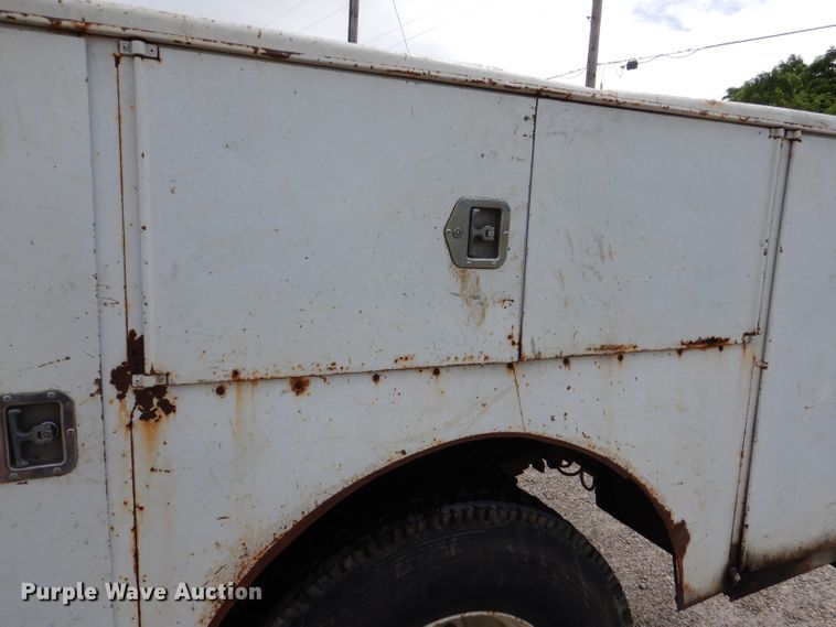 image for item DM0108 1996 GMC TopKick  utility / service truck