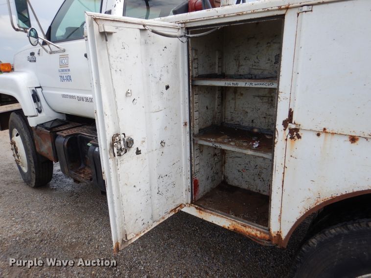 image for item DM0108 1996 GMC TopKick  utility / service truck