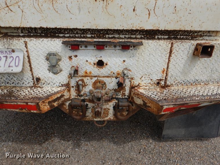 image for item DM0108 1996 GMC TopKick  utility / service truck