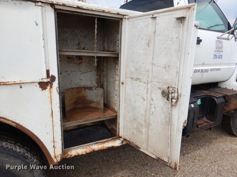 image for item DM0108 1996 GMC TopKick  utility / service truck