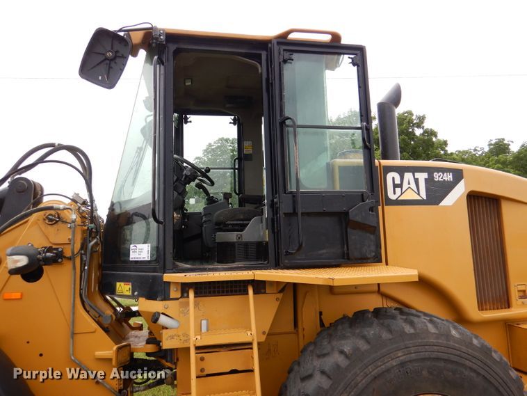 image for item DM0130 2010 Caterpillar 924H  wheel loader