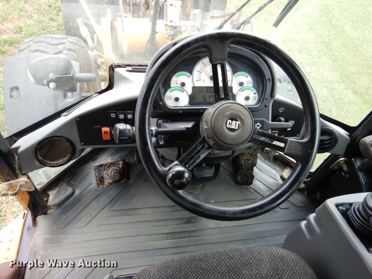 image for item DM0130 2010 Caterpillar 924H  wheel loader