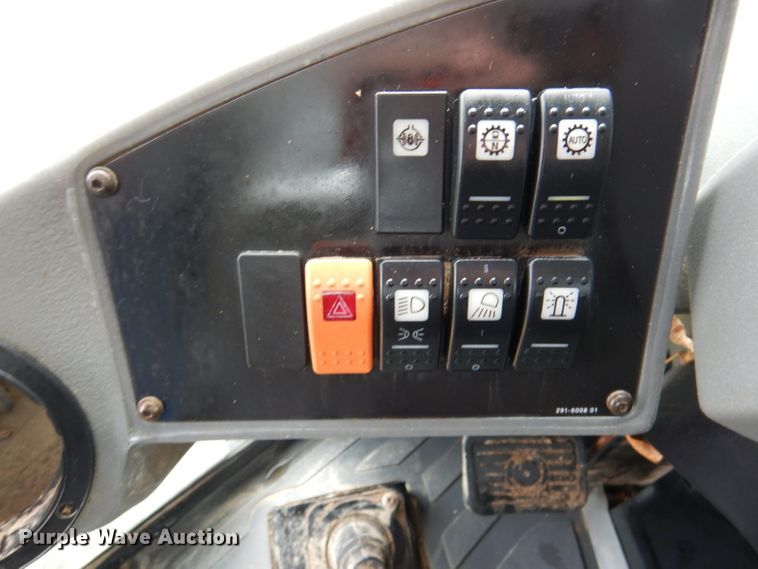 image for item DM0130 2010 Caterpillar 924H  wheel loader