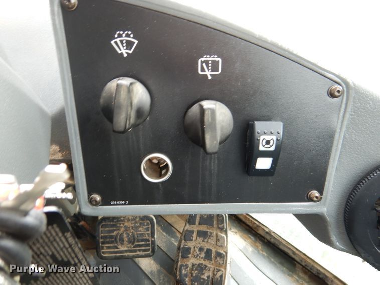 image for item DM0130 2010 Caterpillar 924H  wheel loader