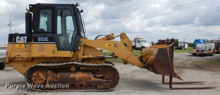 image for item DM0137 1996 Caterpillar 953C  track loader
