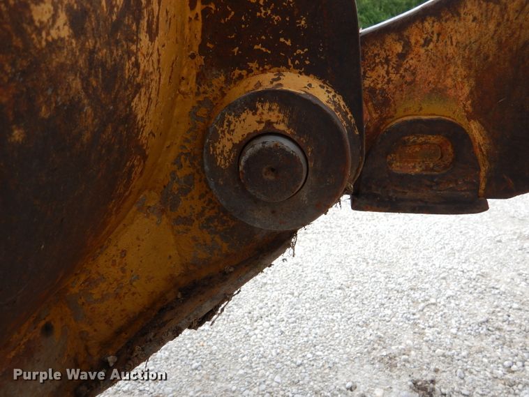 image for item DM0137 1996 Caterpillar 953C  track loader