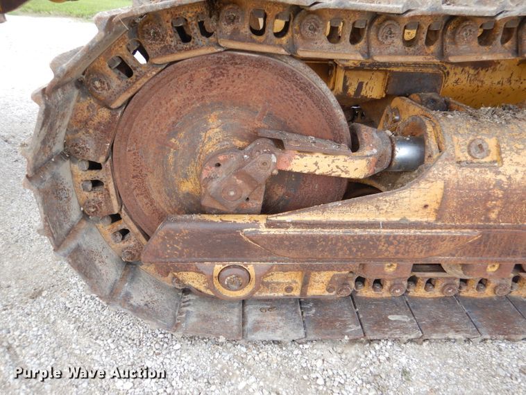 image for item DM0137 1996 Caterpillar 953C  track loader