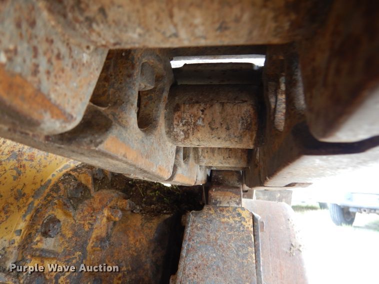 image for item DM0137 1996 Caterpillar 953C  track loader