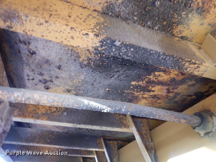 image for item DM2986 1983 Lufkin  end dump trailer