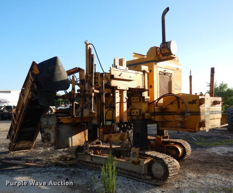 image for item DM2987 1999 Gomaco GT6200  curb machine