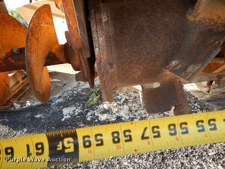 image for item DM2987 1999 Gomaco GT6200  curb machine