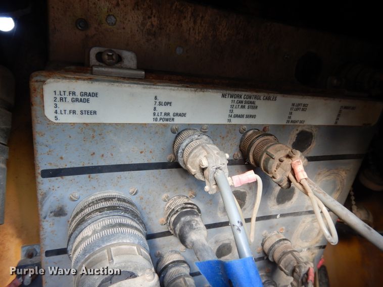 image for item DM2987 1999 Gomaco GT6200  curb machine