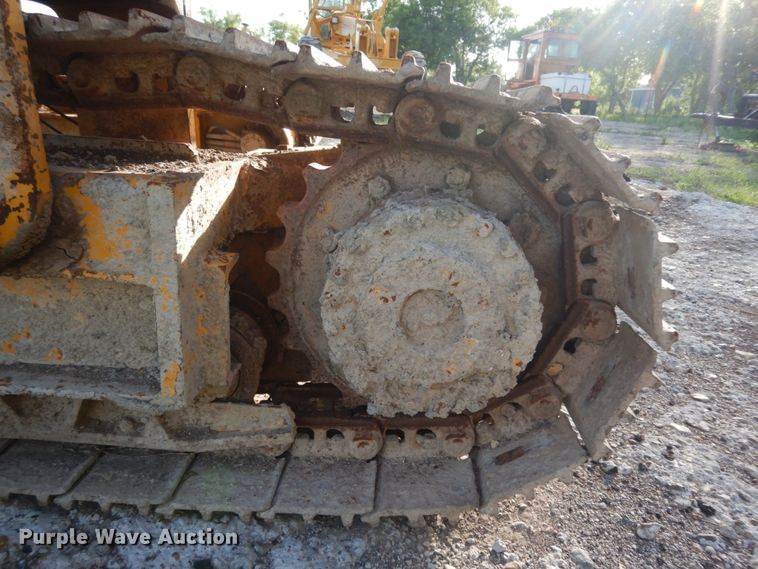 image for item DM2987 1999 Gomaco GT6200  curb machine