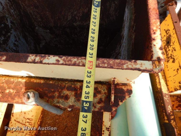 image for item DM2987 1999 Gomaco GT6200  curb machine