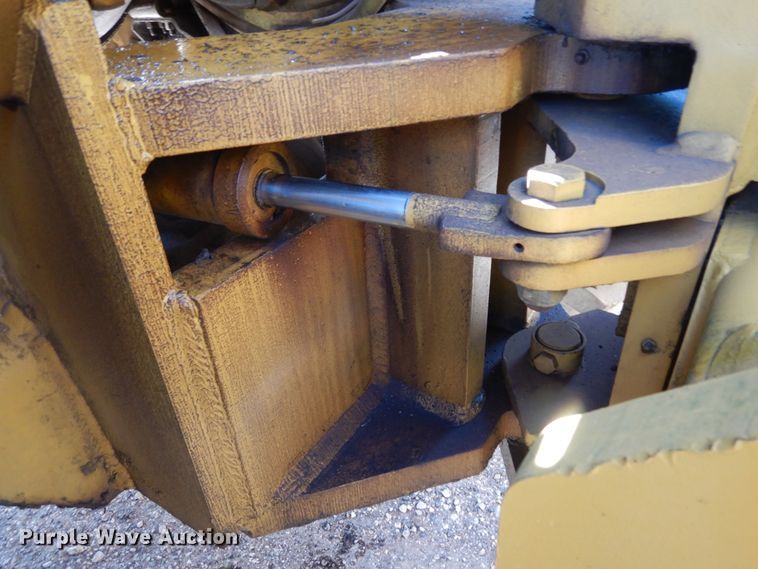 image for item DM2989 1979 Raygo Gator  reclaimer