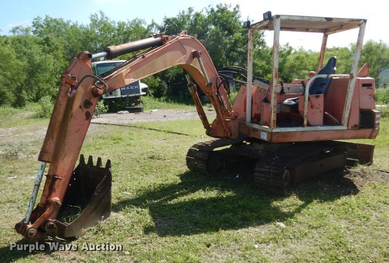 image for item DM2993 Takeuchi  mini excavator