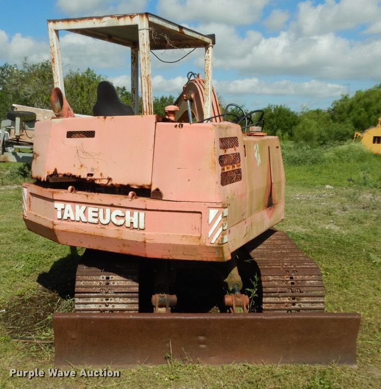 image for item DM2993 Takeuchi  mini excavator