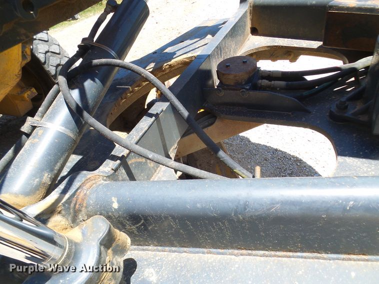 image for item DM3023 2007 John Deere 770D  motor grader