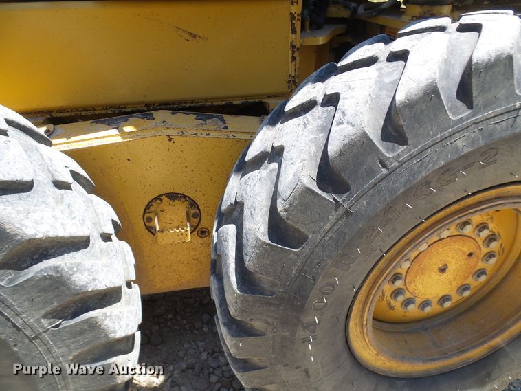 image for item DM3023 2007 John Deere 770D  motor grader