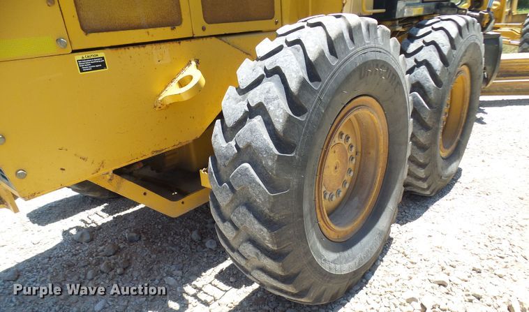 image for item DM3023 2007 John Deere 770D  motor grader