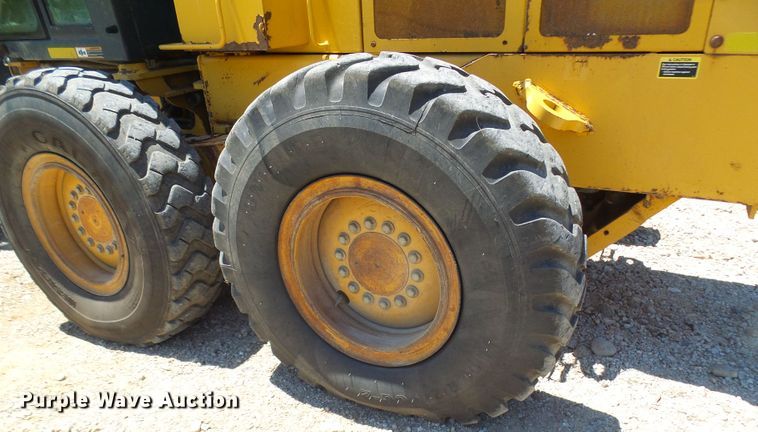 image for item DM3023 2007 John Deere 770D  motor grader