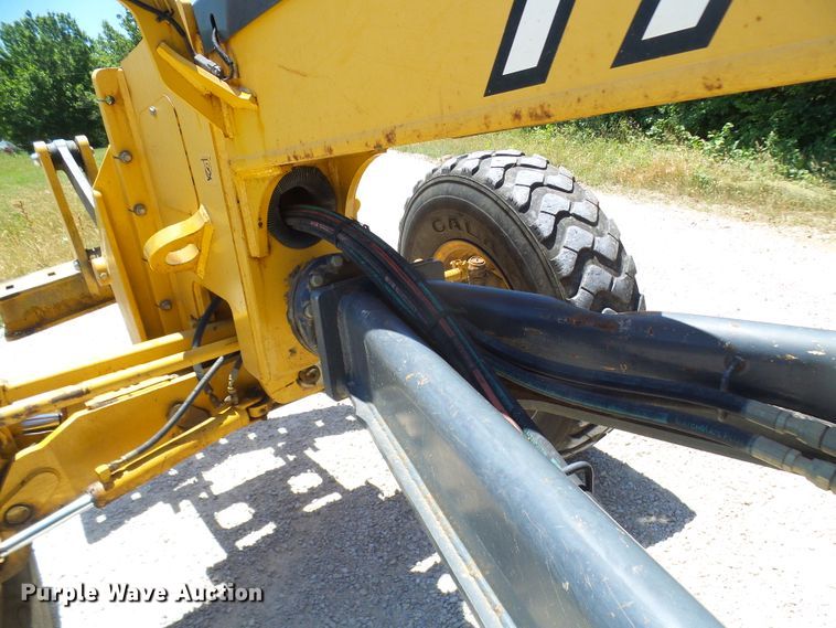 image for item DM3023 2007 John Deere 770D  motor grader