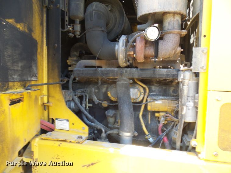 image for item DM3023 2007 John Deere 770D  motor grader