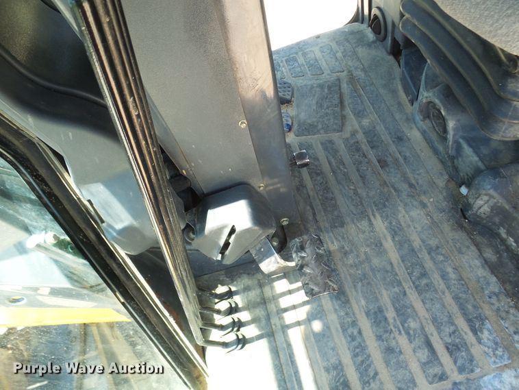 image for item DM3023 2007 John Deere 770D  motor grader