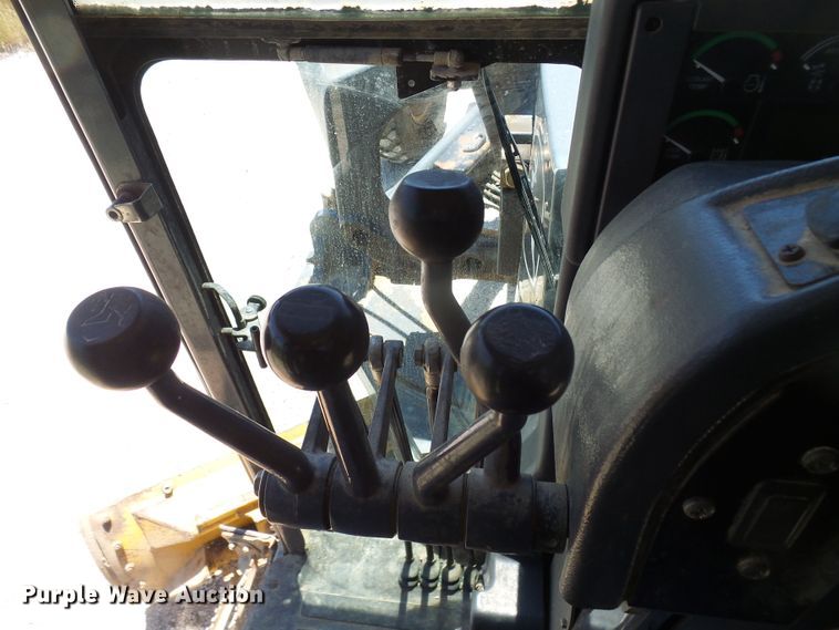 image for item DM3023 2007 John Deere 770D  motor grader